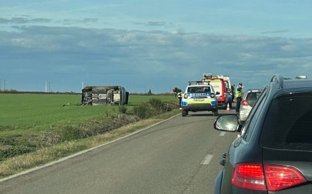 Accident cu doi răniți între Carani și Sânandrei