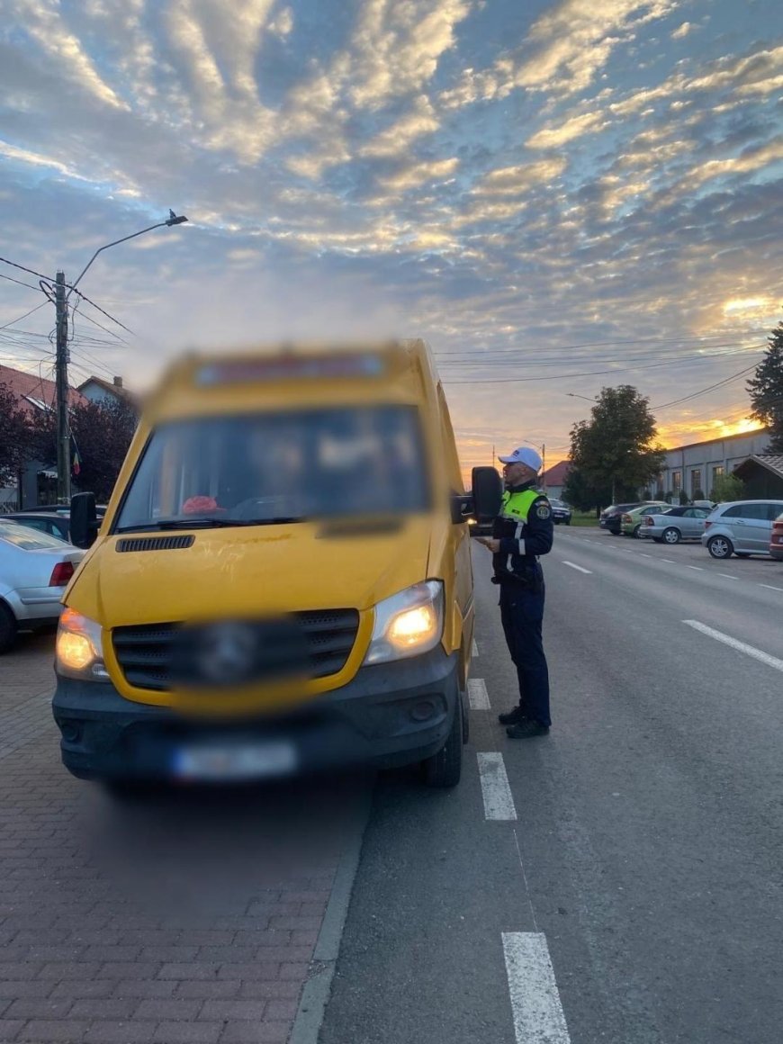 Polițiștii timișeni desfășoară acțiunea „Truck & Bus” pentru verificarea transportului rutier