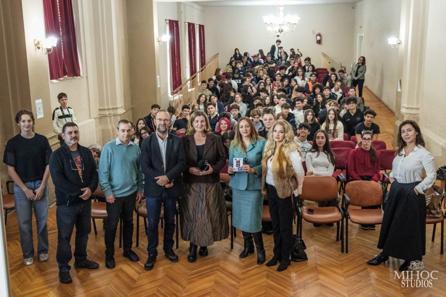 Colegiul Național Bănățean a deschis seria „Întâlniri memorabile” cu Claudiu T. Arieșan