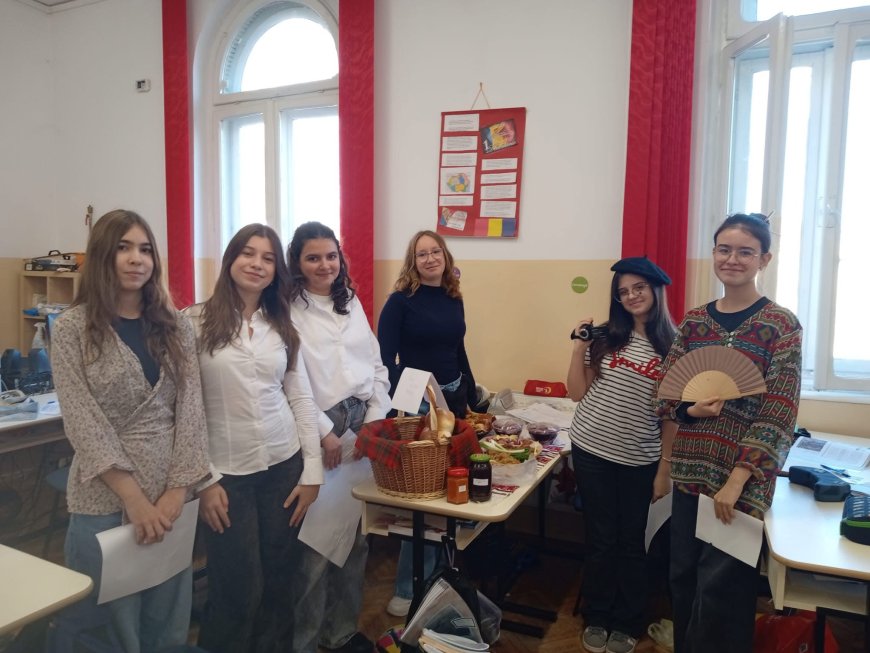Elevii de la Colegiul Național Bănățean au creat „agenții de turism” pentru a promova patrimoniul Timișoarei și al Banatului