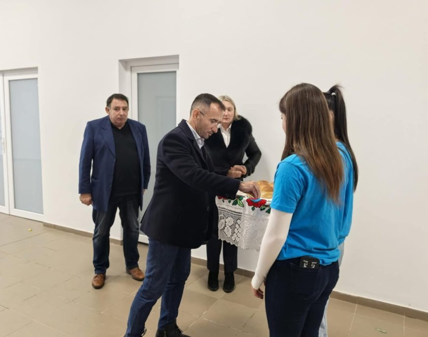 Copiii din Moldova Nouă au sărbătorit cu emoție Ziua Națională