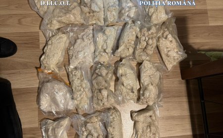 CAPTURĂ IMPRESIONANTĂ DE DROGURI