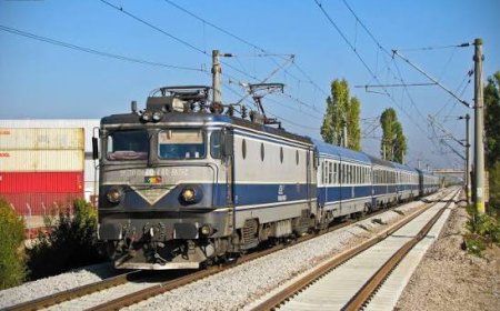 DOI MINORI PUN ÎN PERICOL TRENUL BUCUREȘTI–TIMIȘOARA