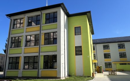 REABILITARE MODERNĂ LA ȘCOALA GIMNAZIALĂ NR. 8 REȘIȚA