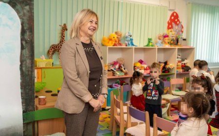 VIZITĂ DE LUCRU A PREFECTULUI DE TIMIȘ ÎN COMUNA ȘAG: EDUCAȚIE, SĂNĂTATE ȘI INVESTIȚII PENTRU COMUNITATE