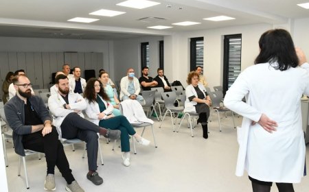 Ședință multidisciplinară pentru cancerul de sân