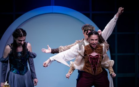 „SIRENA” – o lume care se deschide între ape și cer la Teatrul Merlin