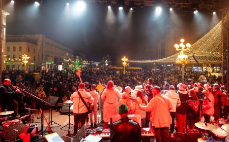 Weekend de spectacole la Târgul de Crăciun Timișoara