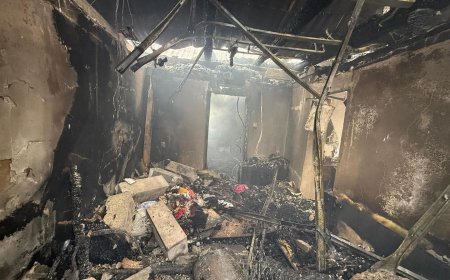 CASA LE-A FOST ARSĂ DIN TEMELII