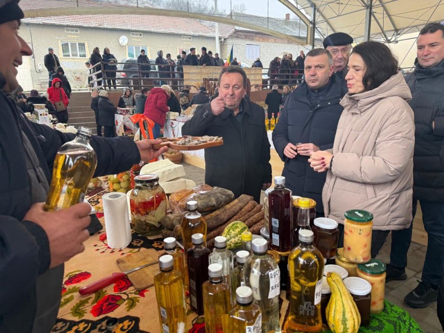 TÂRG DE PRODUSE TRADIȚIONALE LA CORNEREVA