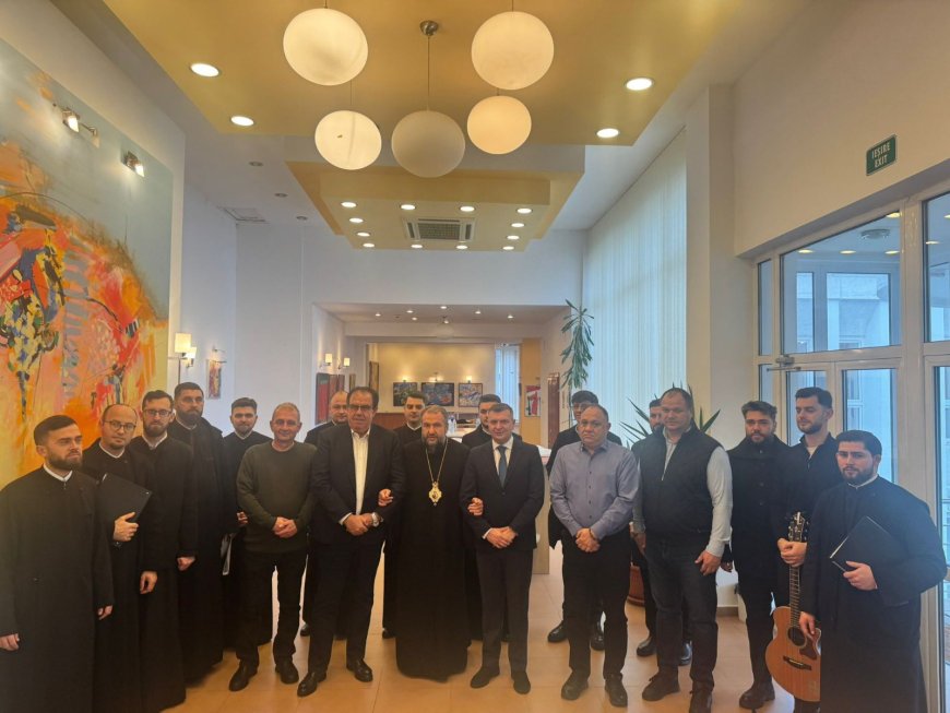 Corul Episcopiei Caransebeș a binecuvântat Consiliul Județean Caraș - Severin