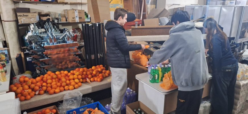 Acasă în Banat duce pachete de Crăciun familiilor din Anina