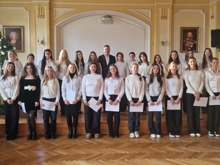 COLEGIUL NAȚIONAL PEDAGOGIC „CARMEN SYLVA” A VIBRAT DE EMOȚIE