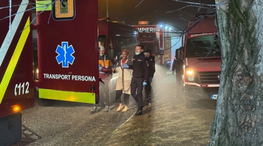 17 BĂTRÂNI DIN CĂMINELE GROAZEI SUNT LA SPITAL