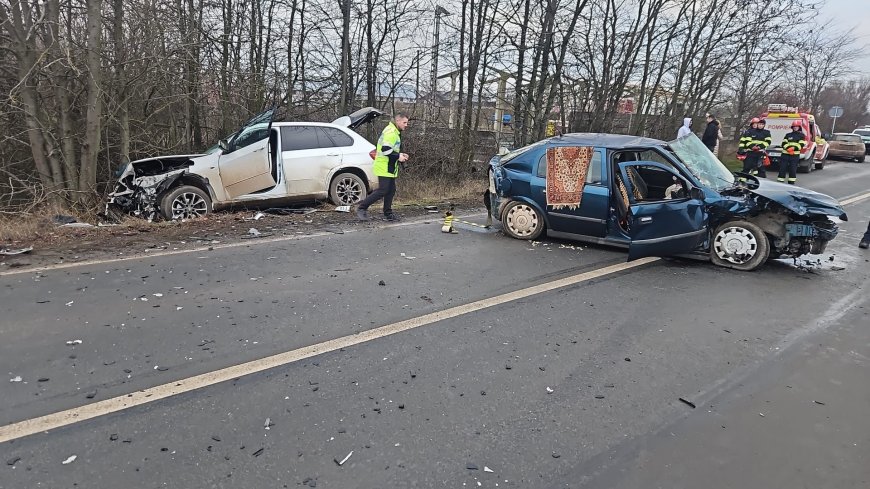 ACCIDENT GRAV ÎN TIMIŞ! ,TREI PERSOANE RĂNITE