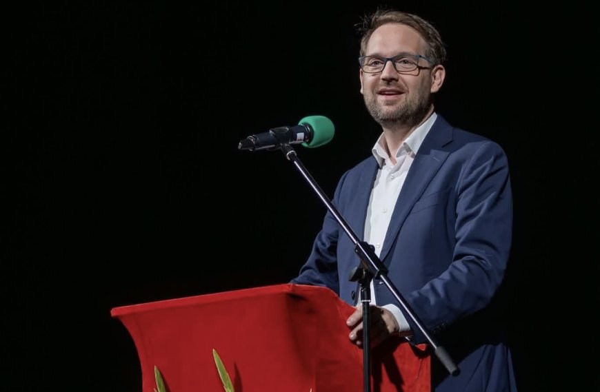 Dominic Fritz despre reforma pensiilor speciale: ,,Joculețele tactice pe care le vedem la CCR nu o să țină”