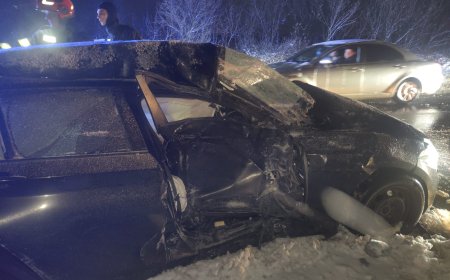 ACCIDENT GRAV ÎN TIMIŞ! IMPACT VIOLENT ÎNTRE O MAȘINA ȘI UN AUTOBUZ