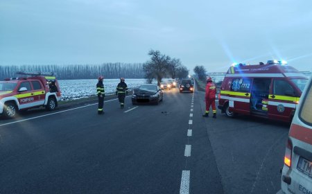 DOUĂ TINERE RĂNITE ÎN ACCIDENT