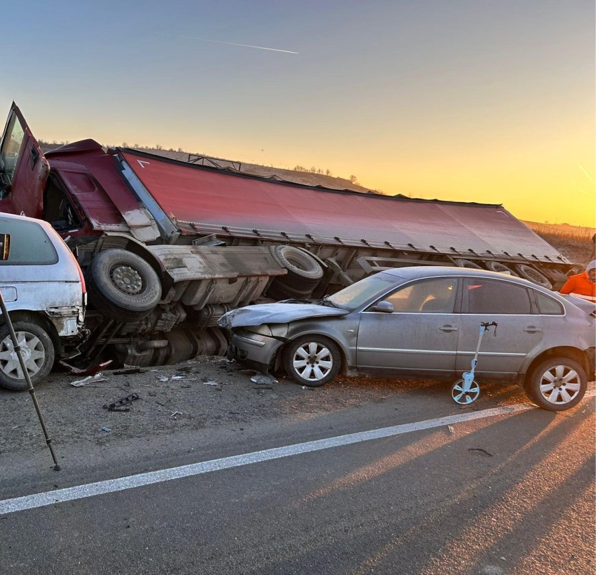 ACCIDENT MORTAL PE CENTURA LUGOJULUI: ȘOFER DE TIR A DECEDAT DUPĂ CE VEHICULUL S-A RĂSTURNAT