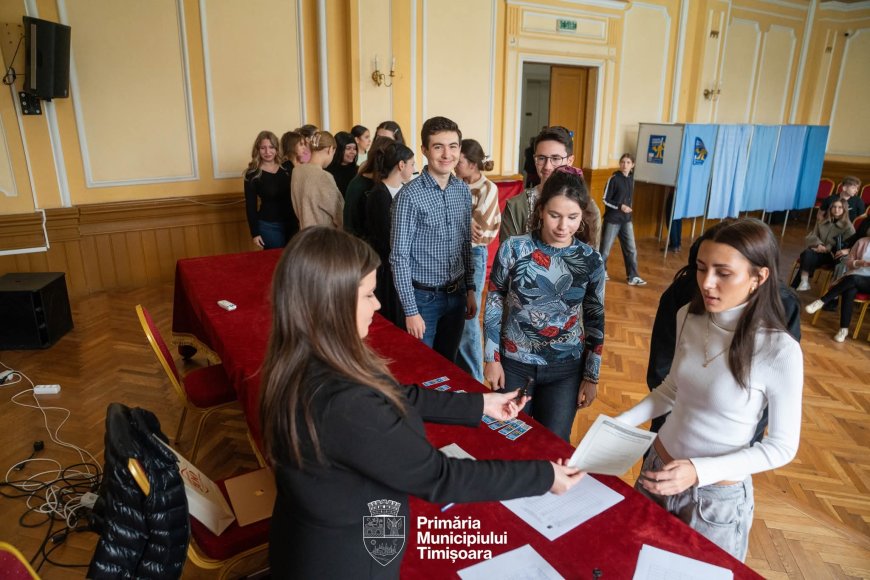 PROIECTE IMPLEMENTATE PRIN BUGETARE PARTICIPATIVĂ