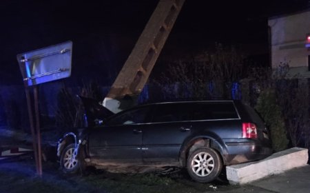 Două persoane rănite într-un accident la Periam