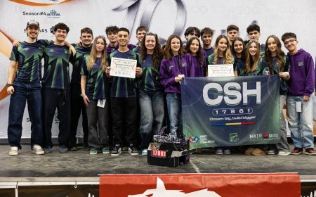 ELEVII DE LA PEDAGOGIC, DIN NOU PE PODIUM