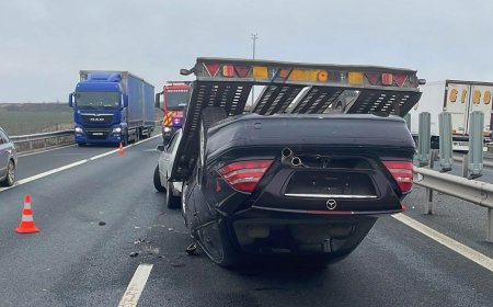 ACCIDENT PE A1, LA TOPOLOVĂȚU MARE: TRAILER RĂSTURNAT, TRAFIC DEVIAT PE BANDA DE URGENȚĂ