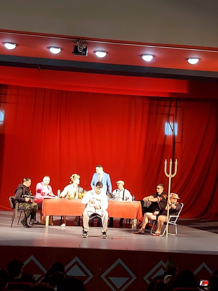 Teatru cu mesaj preventiv pentru elevi, la Oravița și Moldova Nouă