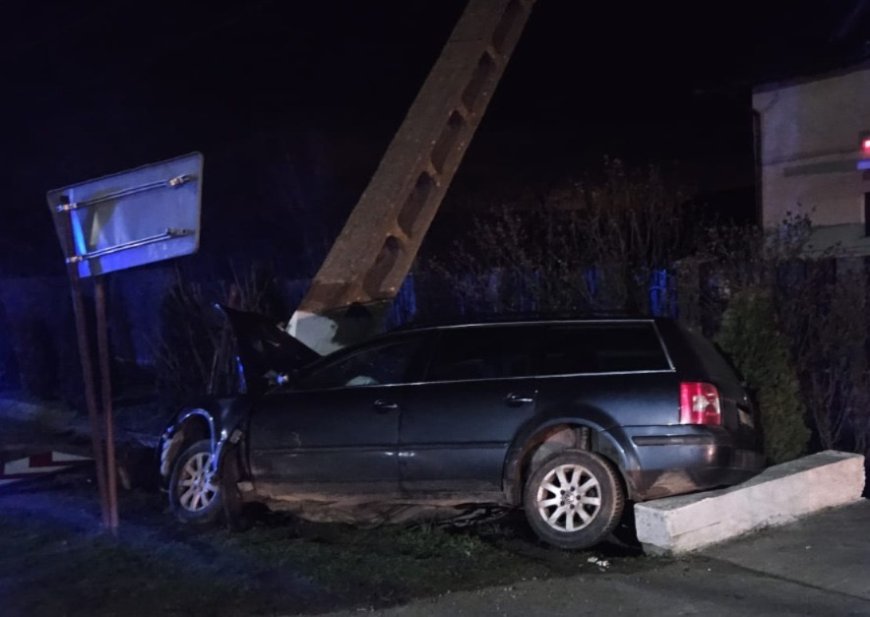 Două persoane rănite într-un accident la Periam