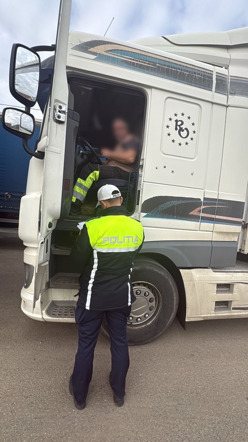 ACȚIUNEA „TRUCK & BUS” ÎN TIMIȘ: CONTROALE LA AUTOBUZE, MICROBUZE ȘI CAMIOANE