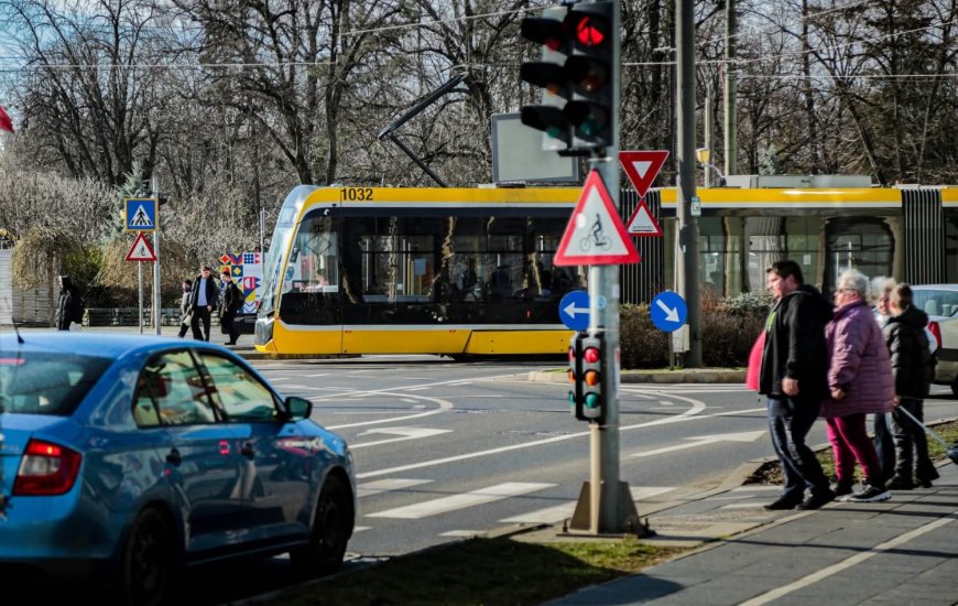 ÎNCĂ 10 TROLEIBUZE ELECTRICE NOI PENTRU TIMIȘOARA