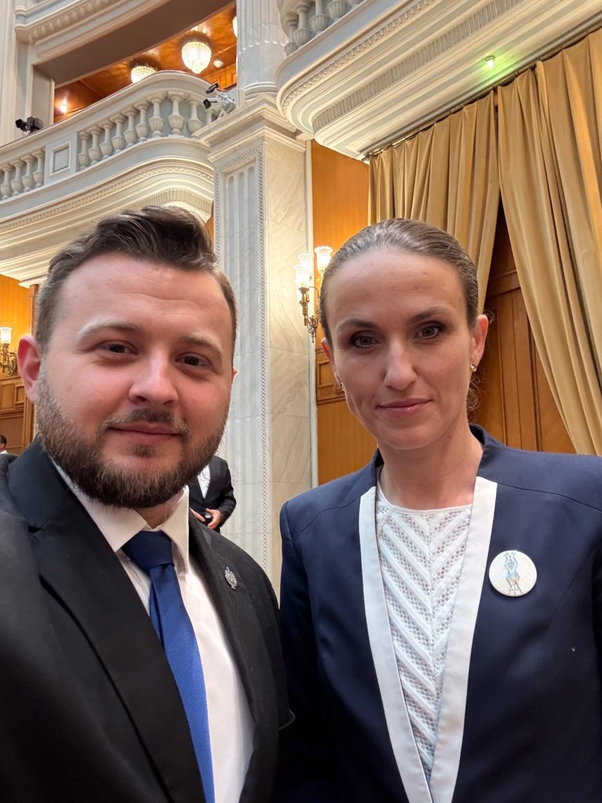 Vlad Șendroiu critică moțiunea împotriva Oanei Țoiu