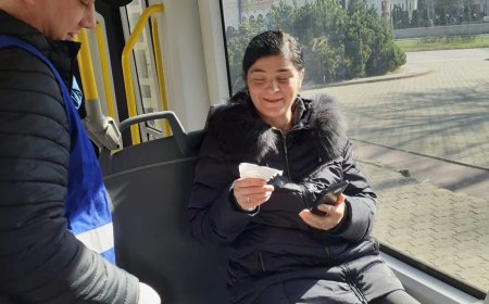 Zâmbete de 1 Martie în transportul public