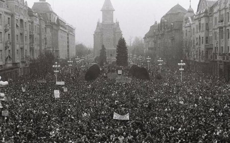 Proclamația de la Timișoara, citită acum 36 de ani în balconul Operei