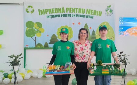Elevi de la Recaș premiați la concursul județean pentru mediu