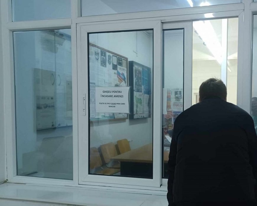 Nu se pot efectua plăți cu cardul la sediul Poliției Locale