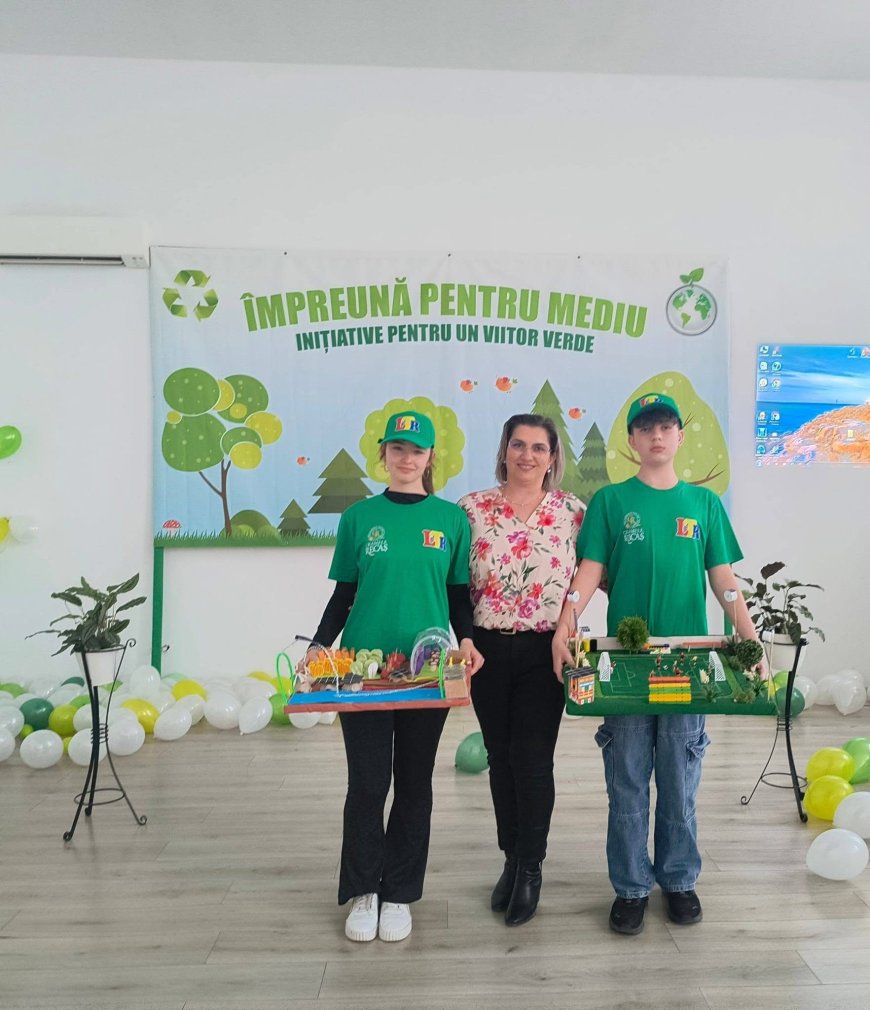 Elevi de la Recaș premiați la concursul județean pentru mediu