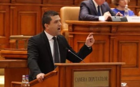 Fritz: "Nu vom permite ca PSD și AUR să întoarcă România în trecut"