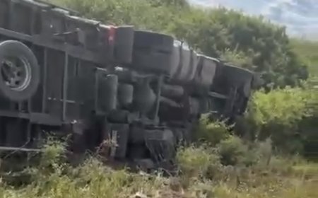 VIDEO | Accident mortal pe E70, între Jena și Lugoj. Un șofer din Caraș-Severin a murit după impactul cu un autotren