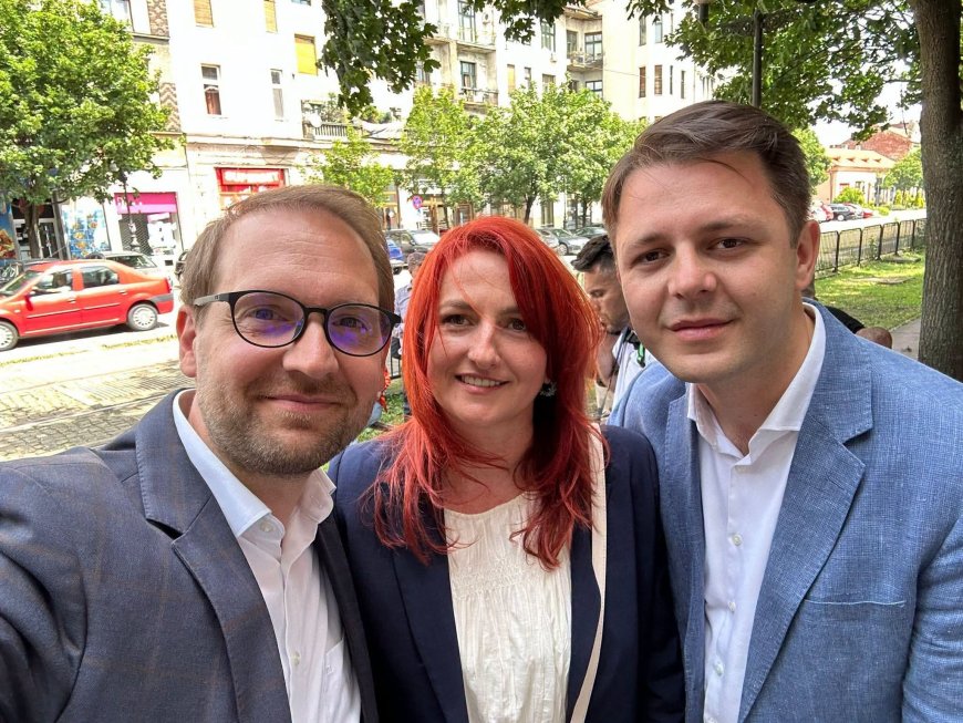 Romocean: "Mandatul pe care i l-ați dat voi lui Dominic Fritz va fi dus la capăt!"