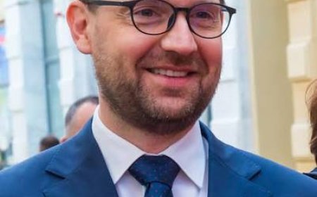 Cătălin Drulă, atac dur înaintea deciziei CCR: „Caracatița sistemului e vizibilă în întreaga-i hidoșenie”