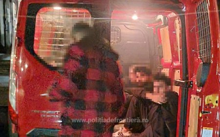 Șapte cetățeni străini, găsiți ascunși într-un microbuz la Nădlac