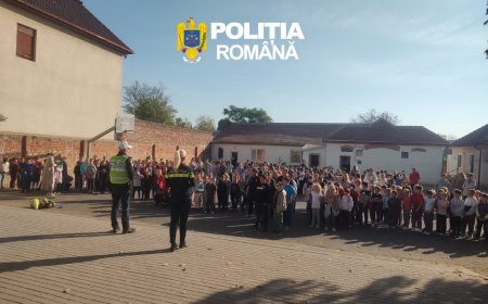 Lecții de educație rutieră pentru elevii din Arad